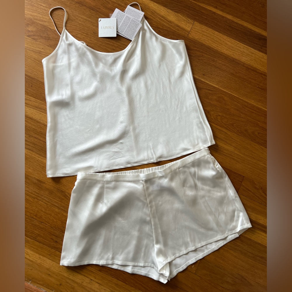 La Perla
2-Piece Silk Camisole & Shorts Pajama Set